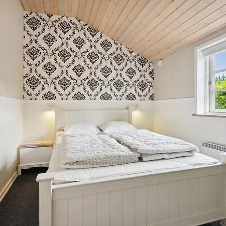 Holiday home Beautiful In Toftlund With Wifi Arrild