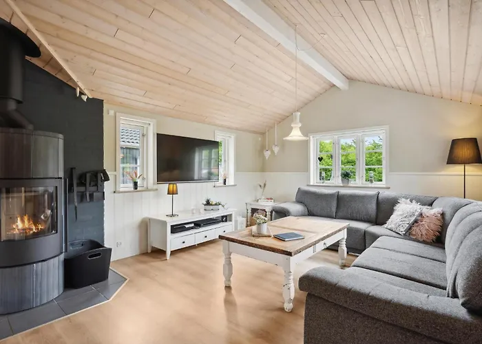 Ostmarken Iv Semesterbostad *